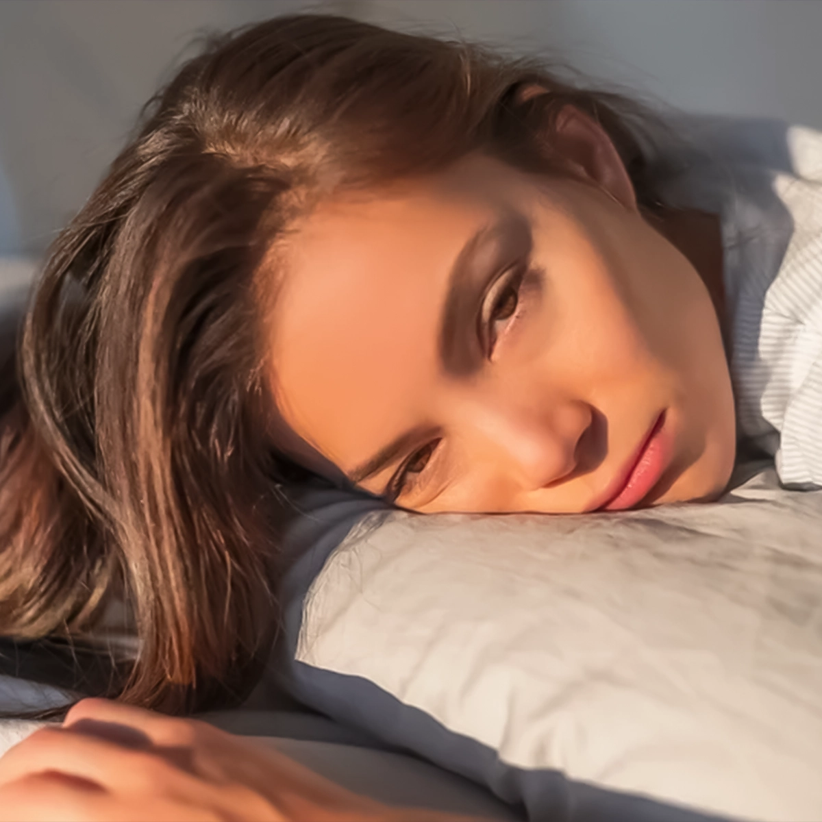 عکس از دختری که مراقبت های بعد از بوتاکس را به درستی انجام داده و پوستش بهتر شده