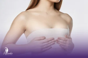 فردی که از تزریق چربی به سینه برای افزایش حجم و فرم دهی سینه استفاده کرده است